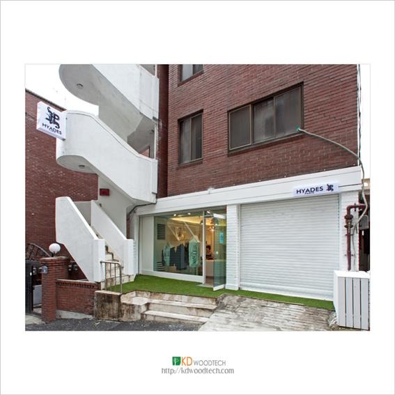 2011.11 [시공갤러리] 패션샵 [HYADES 파리] 아트월 시공 3.jpg