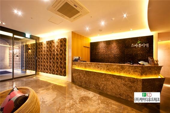 2014.8 [시공갤러리] SPA휴리재 방배동 본사 인테리어 케이디아트월로 아트월 구성 17.jpg