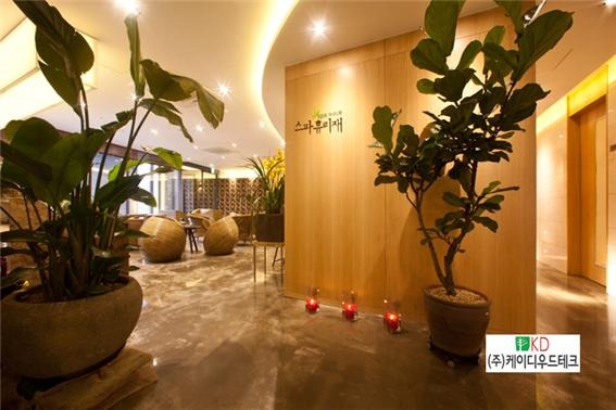 2014.8 [시공갤러리] SPA휴리재 방배동 본사 인테리어 케이디아트월로 아트월 구성 10.jpg