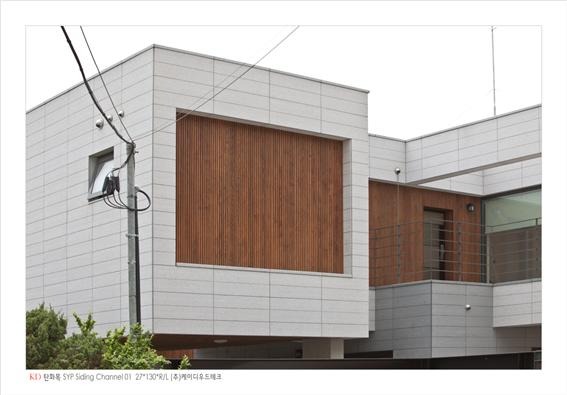 2015.5 [시공갤러리] 평창동 주택에 사용된 KD탄화목 23.jpg