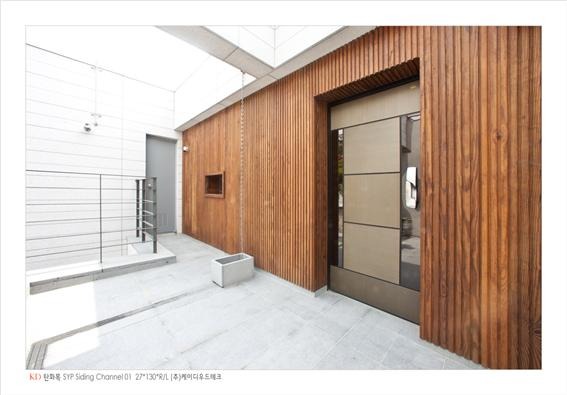 2015.5 [시공갤러리] 평창동 주택에 사용된 KD탄화목 16.jpg