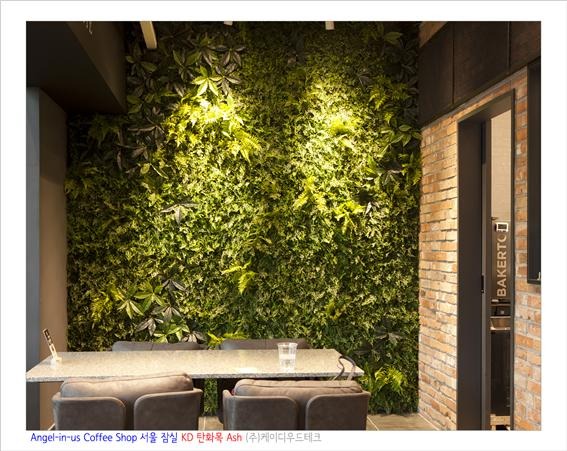 2017.4 [시공갤러리] 엔젤리너스 커피숍 KD 탄화목 시공 20.jpg