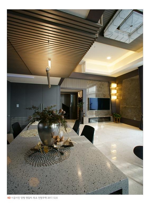 2017.12 [시공갤러리] 명품 전원주택 완공, 양평 서종면 명달리, 케이디우드테크의 탄화목과 오동나무 루버로 설계디자인 2 44.jpg