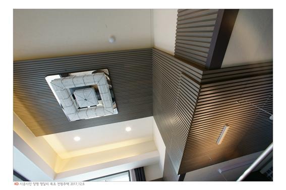 2017.12 [시공갤러리] 명품 전원주택 완공, 양평 서종면 명달리, 케이디우드테크의 탄화목과 오동나무 루버로 설계디자인 2 42.jpg