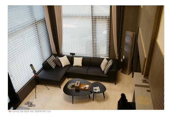 2017.12 [시공갤러리] 명품 전원주택 완공, 양평 서종면 명달리, 케이디우드테크의 탄화목과 오동나무 루버로 설계디자인 2 26.jpg