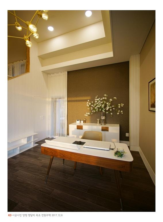 2017.12 [시공갤러리] 명품 전원주택 완공, 양평 서종면 명달리, 케이디우드테크의 탄화목과 오동나무 루버로 설계디자인 2 17.jpg