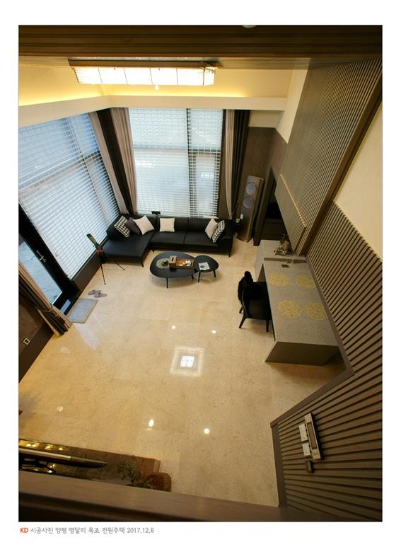 2017.12 [시공갤러리] 명품 전원주택 완공, 양평 서종면 명달리, 케이디우드테크의 탄화목과 오동나무 루버로 설계디자인 2 24.jpg