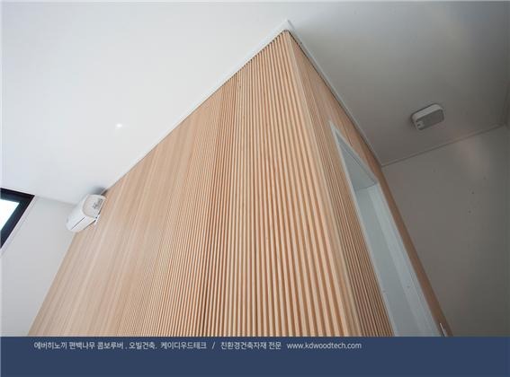 2019.2 [시공갤러리] [ 에버히노끼] 편백나무 콤보루버 인테리어, 고급 다세대주택 인테리어 거실인테리어,침실인테리어 아트월 7.jpg