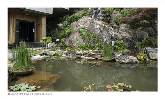 2019.7 [시공갤러리] [ 전원주택 내외장재 ] 탄화목 원목루버로 완성한 양평 서종면 명달리 주택 6.jpg