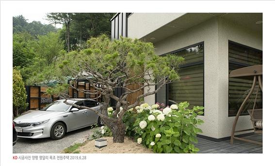 2019.7 [시공갤러리] [ 전원주택 내외장재 ] 탄화목 원목루버로 완성한 양평 서종면 명달리 주택 5.jpg