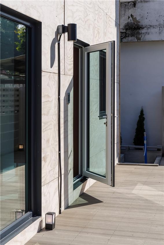 2019.11 [시공갤러리] [ 규화제 시우 sioo ] 경산주택 아라우코 합판에 시우로 외장재 마감 ( 6개월 경과 ) 3.jpg