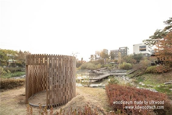 2020.11 [시공갤러리] [ Woodsseum 우드세움 ] 조경시설물로서 남양주 진전읍 탐조관찰대 설치 4.jpg