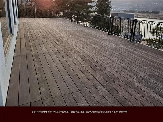 2020.12 [시공갤러리] [ 골드우드 + 매직데크시스템 데크 ] 양평 전원주택 데크 (2) 테라스데크 교체 2.jpg