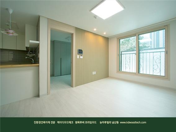 2021.1 [시공갤러리] [ 다세대 인테리어 프라임우드 ] 고재 아트월과 오동나무 천연원목루버 프라임우드가 적용된 남산 능마루빌라 14.jpg