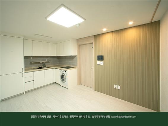 2021.1 [시공갤러리] [ 다세대 인테리어 프라임우드 ] 고재 아트월과 오동나무 천연원목루버 프라임우드가 적용된 남산 능마루빌라 7.jpg