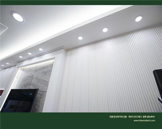 2021.9 [시공갤러리] [ 원목루버 프라임우드 ] LX 지인 인테리어 강남점 . 다우인테리어에 프라임우드 원목루버 시공 4.jpg