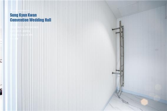 2024.10 [시공갤러리] [프라임우드 라이너루버] 성균관컨벤션 Sung Kyun Kwan Convention Wedding Hall 3층 웨딩홀 5.jpg