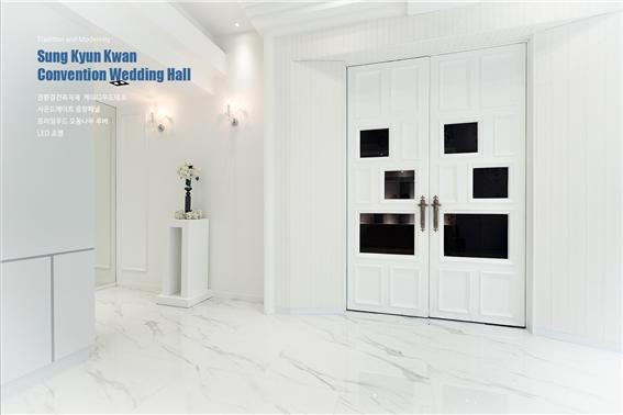 2024.10 [시공갤러리] [프라임우드 라이너루버] 성균관컨벤션 Sung Kyun Kwan Convention Wedding Hall 3층 웨딩홀 4.jpg