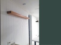 2020.3 [시공갤러리] [ 프라임우드 채널루버 ] 벽지대신 오동나무 원목루버 화이트 아파트 인테리어 시공사진 14.jpg