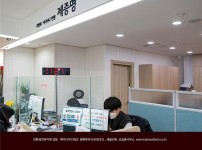 2021.1 [시공갤러리] [ 프라임우드 ] 오금동사무소 리모델링에 오동나무 원목루버 프라임우드 적용 12.jpg