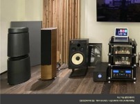 2022.8 [시공갤러리] [ 사운드메이트 패브릭패널 ] 스피커의 흡음을 위하여 패브릭패널 설치 3.jpg